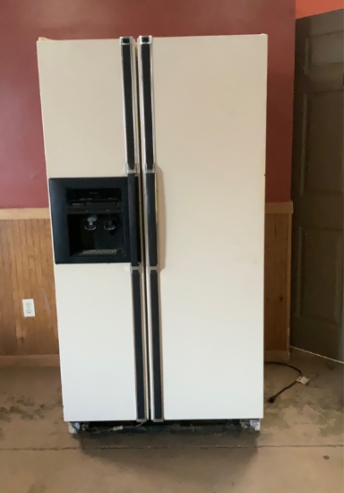 Double Door Refrigerator