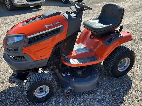 Husqvarna YTA 18542 42â€ Mower
