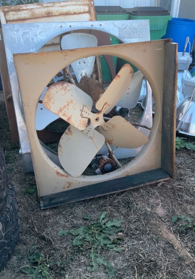 Attic fan