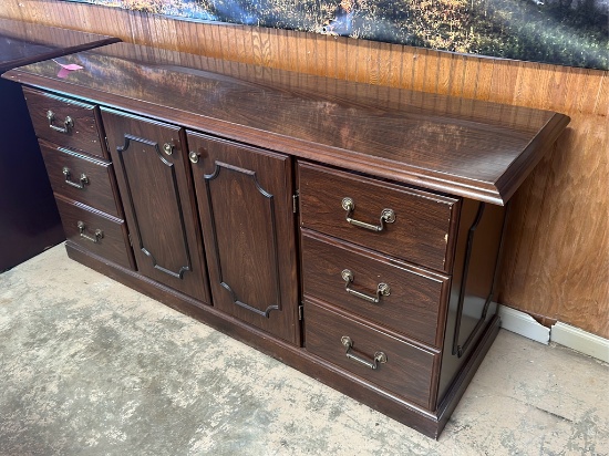 Credenza