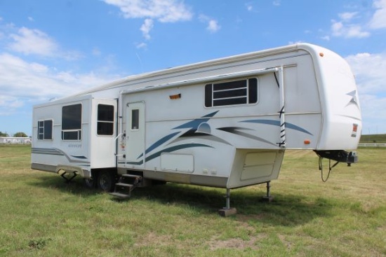 HOLIDAY RAMBLER ALUMASCAPE CAMPER