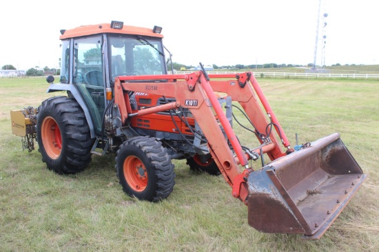 KIOTI DK50C TRACTOR w/LOADER