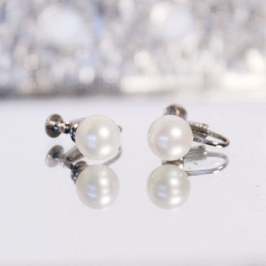 10mm South Sea Pearl Earrings, Surface is A+, Luster is good, Stainless Ste