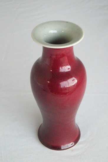 Chinese Red Crackled Vase