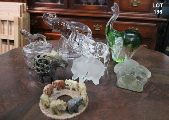 LOT OF COLLECTABLE GLASS ELEPHANTS, INCLUDES CARVED BABY ELEPHANT INSIDE MA