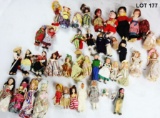 LOT OF 1950S AND 60'S NATIONAL COSTUME DOLLS