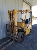 400lb Toyota Gasoline Powered 2 Stage Fork Lift