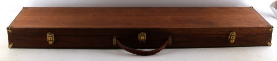 CUSTOM LONG GUN WOODEN LOCKING CASE WITH KEY