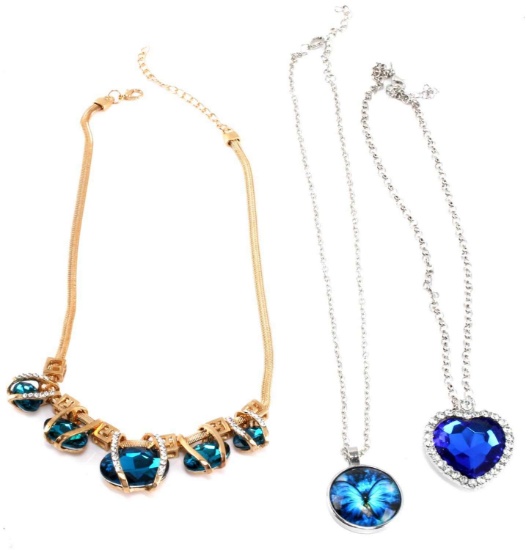 LOT OF 3 PENDANT PIECES LAB GEMSTONES COSTUME
