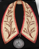 ANTIQUE WASHINGTON PRESIDENT PEACE MEDAL & COLLAR