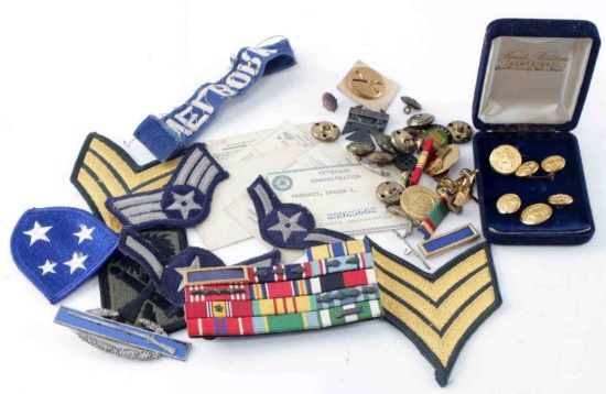 WWII TO VIETNAM ERA US ARMY PATCH & INSIGNIA LOT