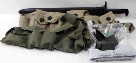 WWII REENACTORS M1 BAYONET CLIPS & BANDOLEER