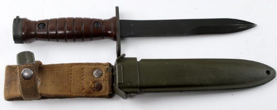POST WWII ITALIAN ARMY RIFLE AET MADE M4 BAYONET