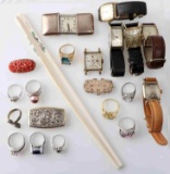 SMALL LOT COSTUME JEWELRY RINGS WATCHES BROOCHES