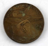 WWII GERMAN THIRD REICH LUFTWAFFE TABLE MEDAL