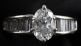 1 CARAT OVAL DIAMOND 14K WHITE GOLD WEDDING RING