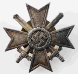 WWII GERMAN WAR MERIT CROSS 1ST CLASS SWORDS BADGE