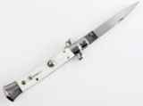 STAINLESS STEEL SWITCHBLADE WITH SYNTHETIC GRIP