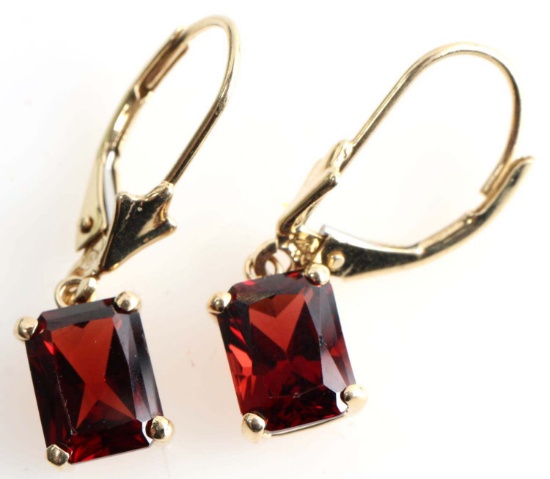 14K YELLOW GOLD & GARNET DROP EARRINGS
