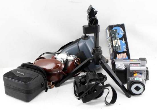 LOT OF VINTAGE CAMERAS & TRIPODS ZEISS IKON ETC