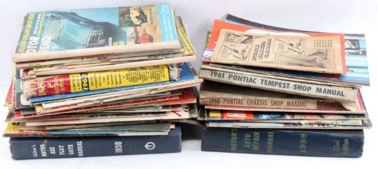 LARGE VINTAGE LOT OF MOSTLY AUTO MAGAZINES
