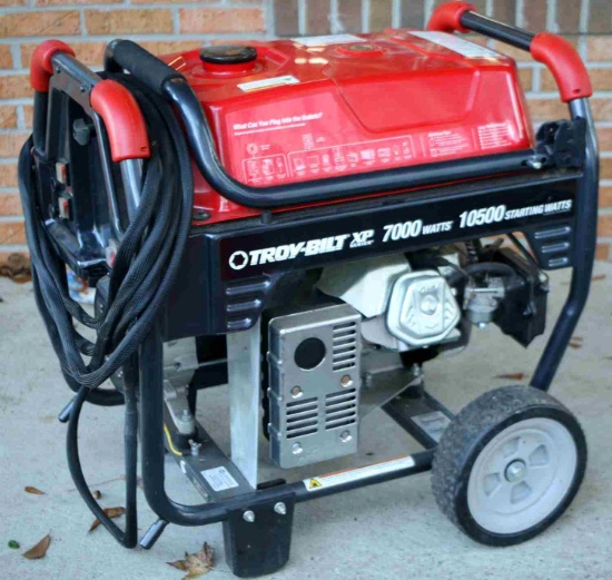 TROY BILT XP7000 PORTABLE GAS GENERATOR