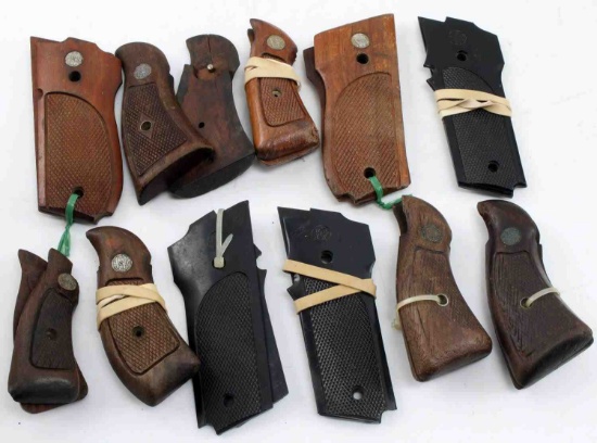 SMITH & WESSON FACTORY REVOLVER PISTOL GRIP LOT