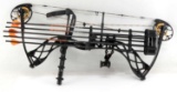 BOWTECH CARBON ICON COMPOUND BOW W ARROWS