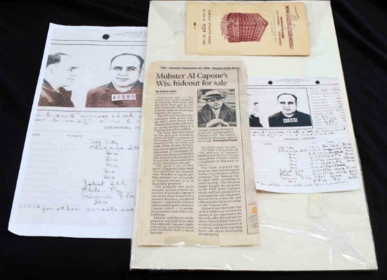 AL CAPONE NEWSPAPER CLIPPING & PHOTO OF ARRESTS