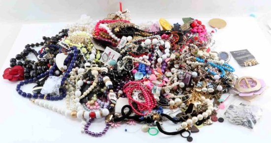 14 POUNDS OF UNSEARCHED COSTUME JEWELRY