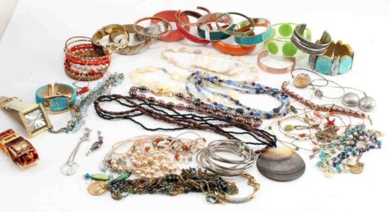 DESIGNER COSTUME JEWELRY LOT W SILVER AND PEARLS