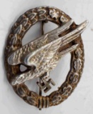 WWII GERMAN METAL LUFTWAFFE PARATROOPER BADGE