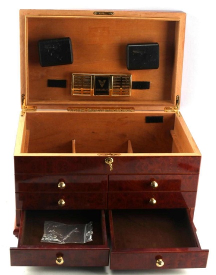 LACQUERED GUN OR STORAGE BOX WITH DRAWERS