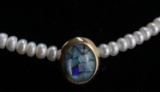 PEARL NECKLACE WITH 14 KT GOLD AND OPAL PENDANT