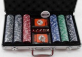 HOOTERS SILVER ANNIVERSARY POKER SET CHIPS CARDS