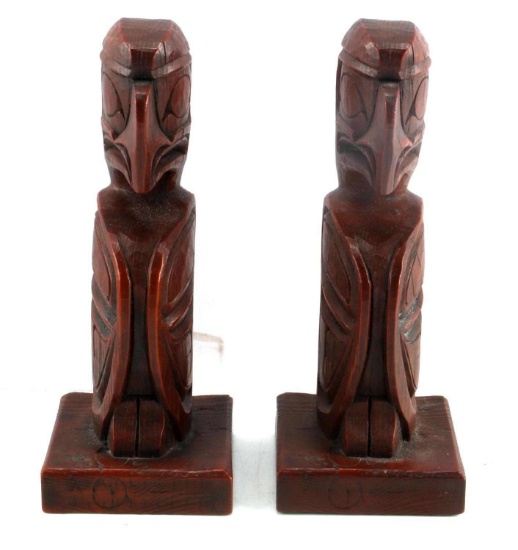 ALASKAN TUFFLUKK WOODEN RAVEN TOTEMS LOT OF TWO