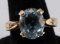 AQUAMARINE DIAMOND AND 10KT YELLOW GOLD RING