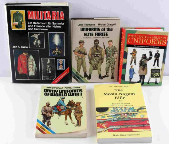 MILITARY BOOK LOT UNIFORMS ELITE FORCES WWI