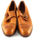 VINTAGE BRITISH WALKERS SZ 9 1/2  WINGTIP SHOES