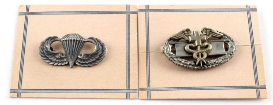 LOT OF 2 US STERLING INSIGNIA STILL ON CARDS