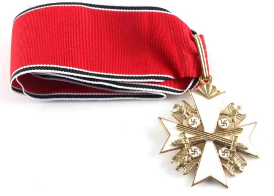 WWII GERMAN THIRD REICH WWII NECK STAR MEDAL