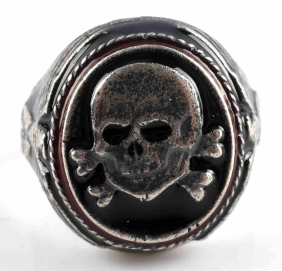 GERMAN WWII WAFFEN SS TOTENKOPF SILVER RING