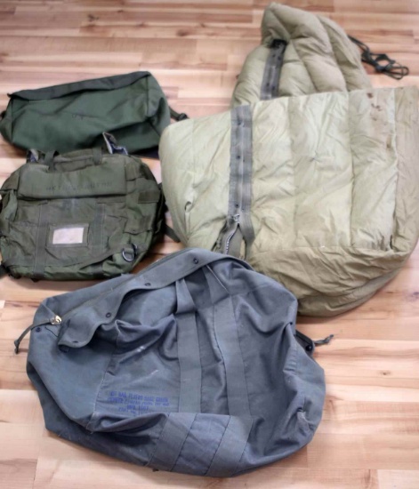 VIETNAM FLYER KIT COMBAT PACK MEDICAL SLEEPING BAG