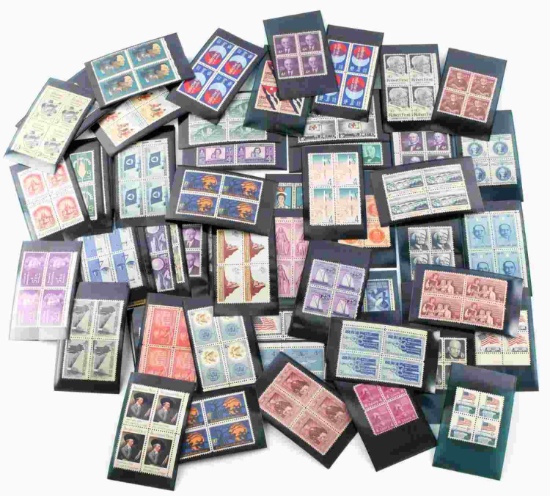300+ ASSORTED US STAMP LOT COLLECTIBLE FREEDOM