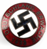 WWII GERMAN DEUTSCHLAND ERWACHE 1933 LAPEL BADGE