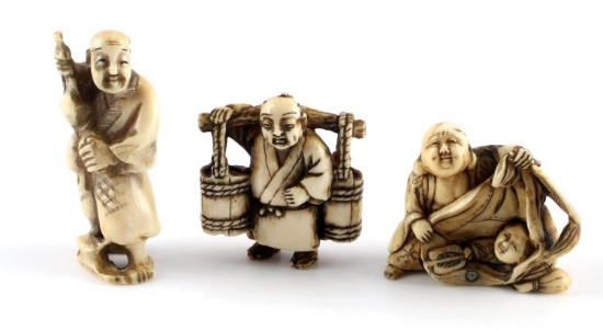 3 JAPANESE NETSUKE ANTIQUE CARVED IVORY FIGURES