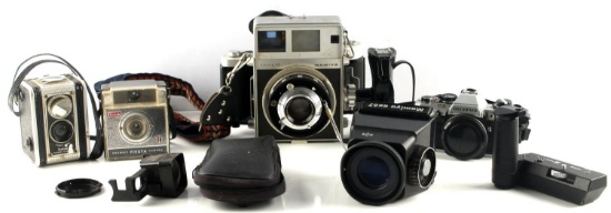 ANTIQUE JAPANESE & AMERICAN CAMERAS MAMIYA KODAK