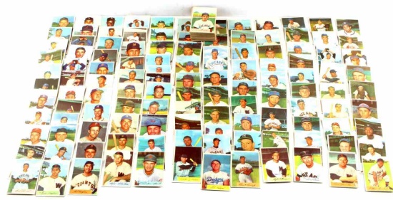 SET OF 176 GOLDEN AGE 1954 TOPPS BASEBALL CARDS