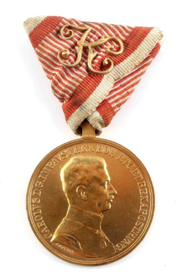 WWI AUSTRIAN MILITARY GOLD MEDAL FOR BRAVERY