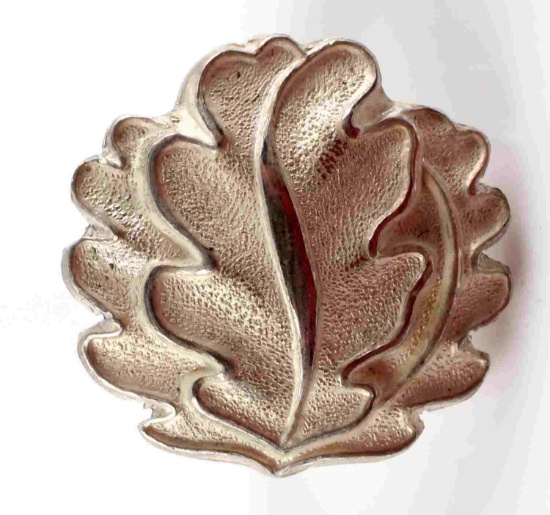 WWII GERMAN THIRD REICH FROSTED SILVER OAK LEAF